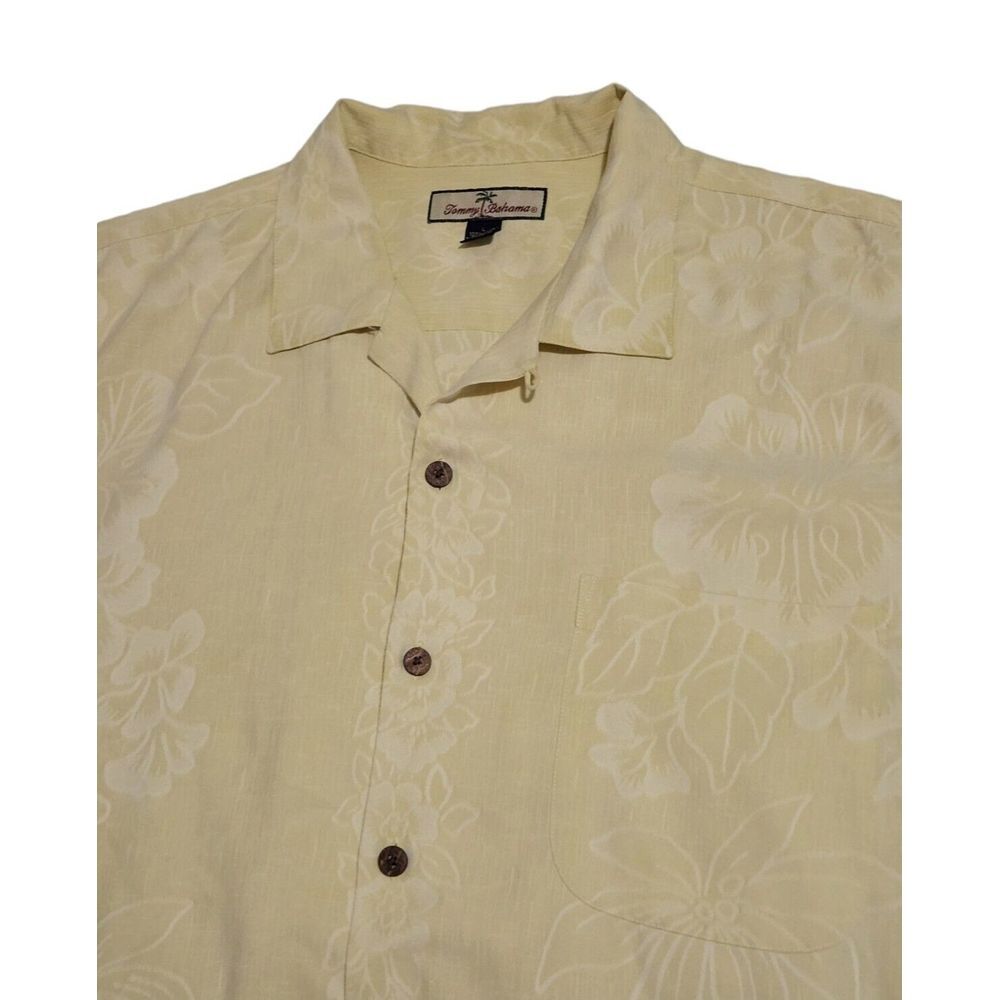 Tommy‎ Bahama Yellow Floral Short Sleeve 100% Silk Hawaiian Camp Large Shirt